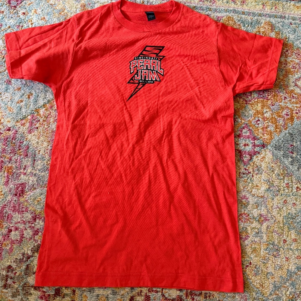 Pearl Jam Cincinnati Concert Tee | Red | Oct 1, 2014 Tour Shirt (Brand New) (S)